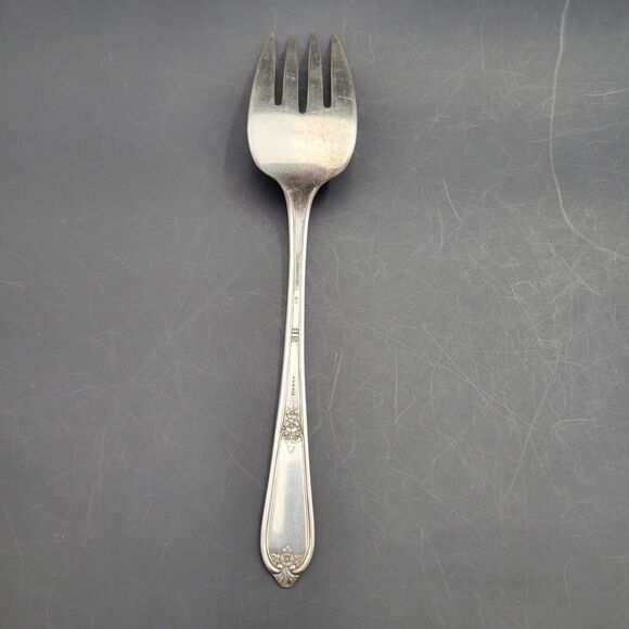 Vintage Silverplate 1937 Cotillion by Wm Rogers Serving Fork - Picture 2 of 6